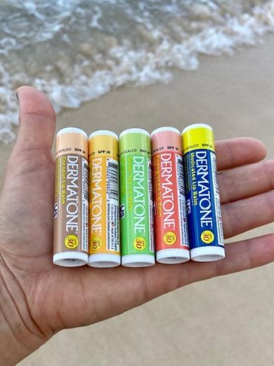 Bilde av Dermatone Lip Balm Coconut 0,15oz. m-display for 24 